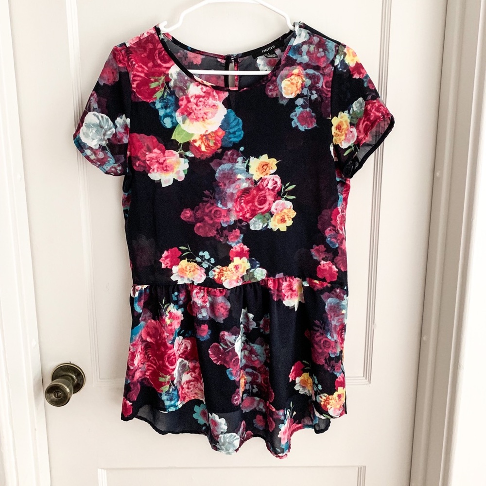Floral chiffon top